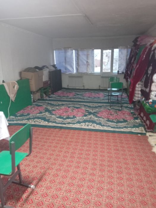 Сдам 1 комнату на двух этажном доме