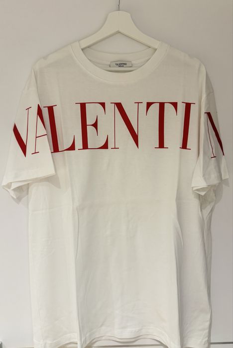 Дамски и мъжки тениски