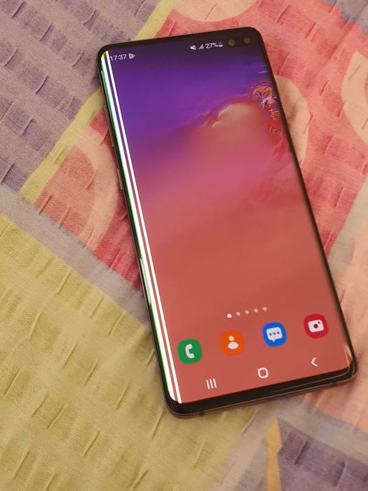 Samsung Galaxy S10 Plus 128GB Dual Sim cu Dunga