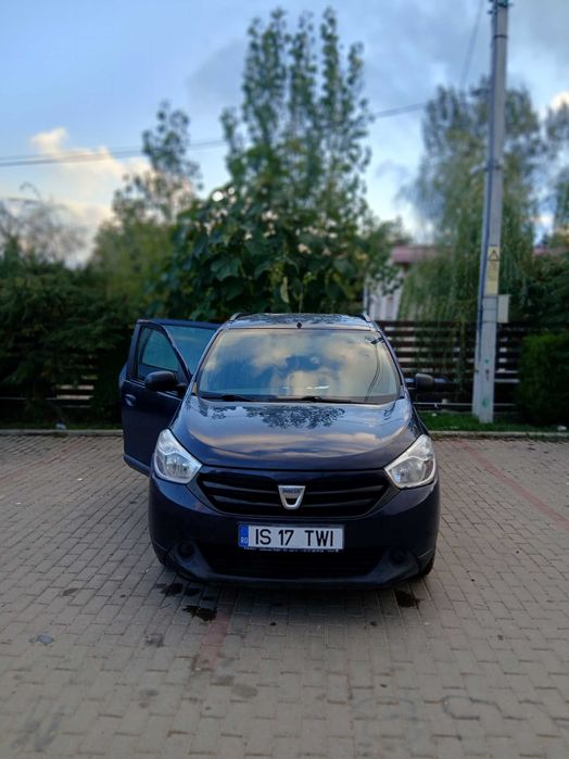 Vând Dacia Lodgy 2015