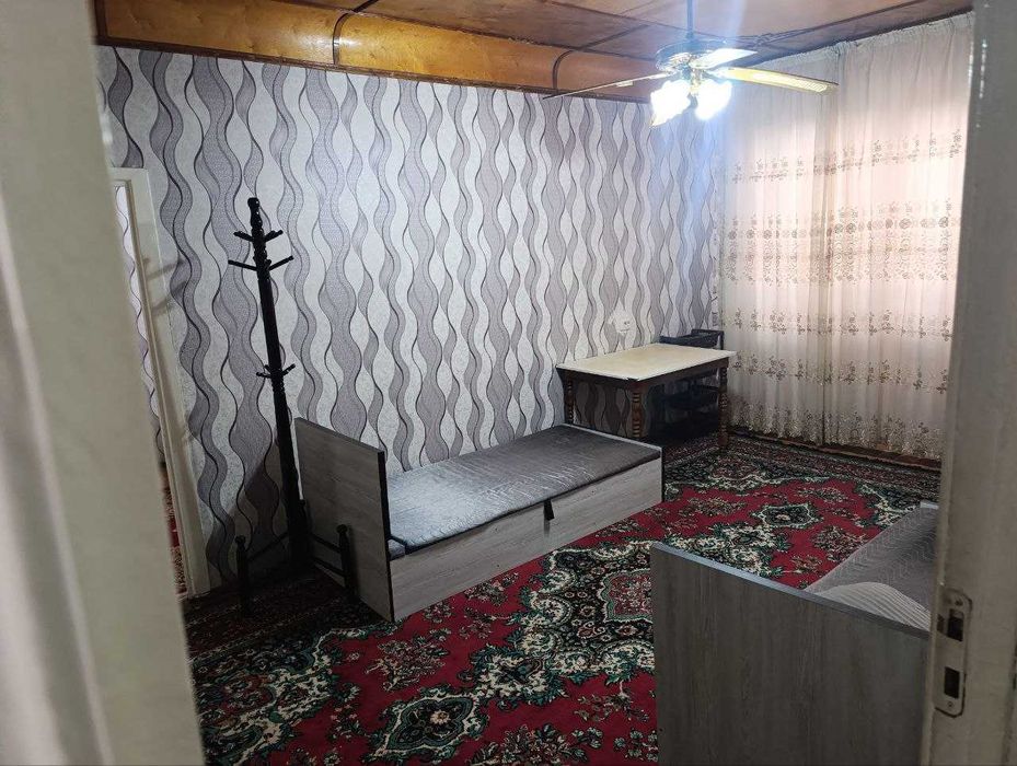 Аренда квартира Чорсу Гулобод, 5/2/4. Оила Кизлага Хиндистонликларга.