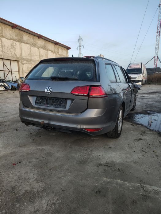 Dezmembrez golf 7 1.6 tdi cutie automata