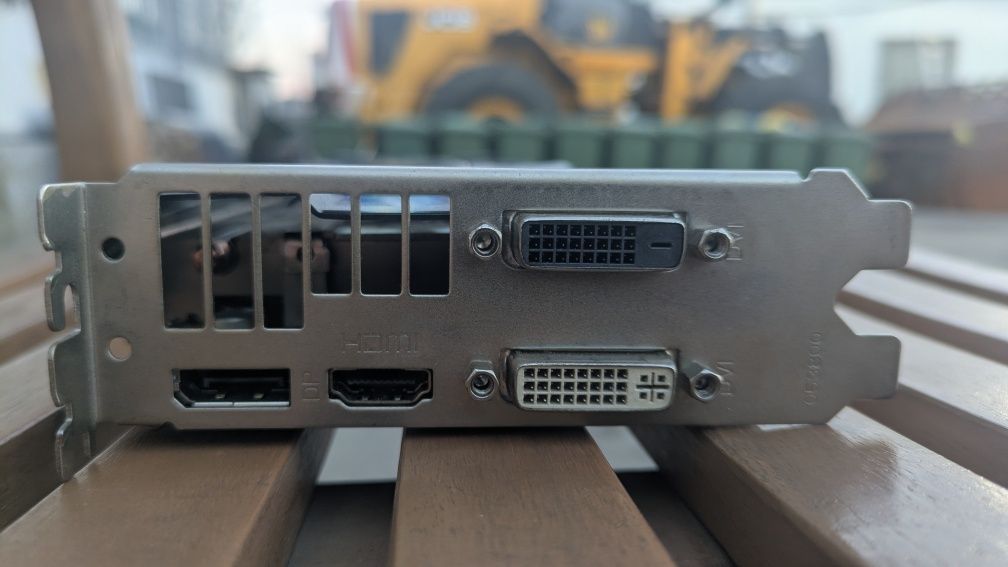Sapphire Vapor-X R9 270X OC