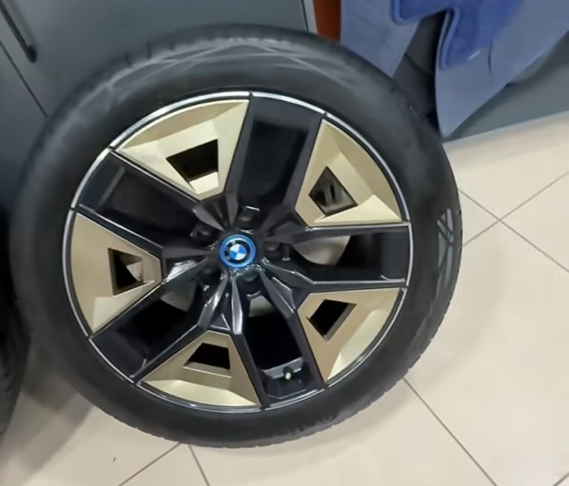 R19 диски с шинами