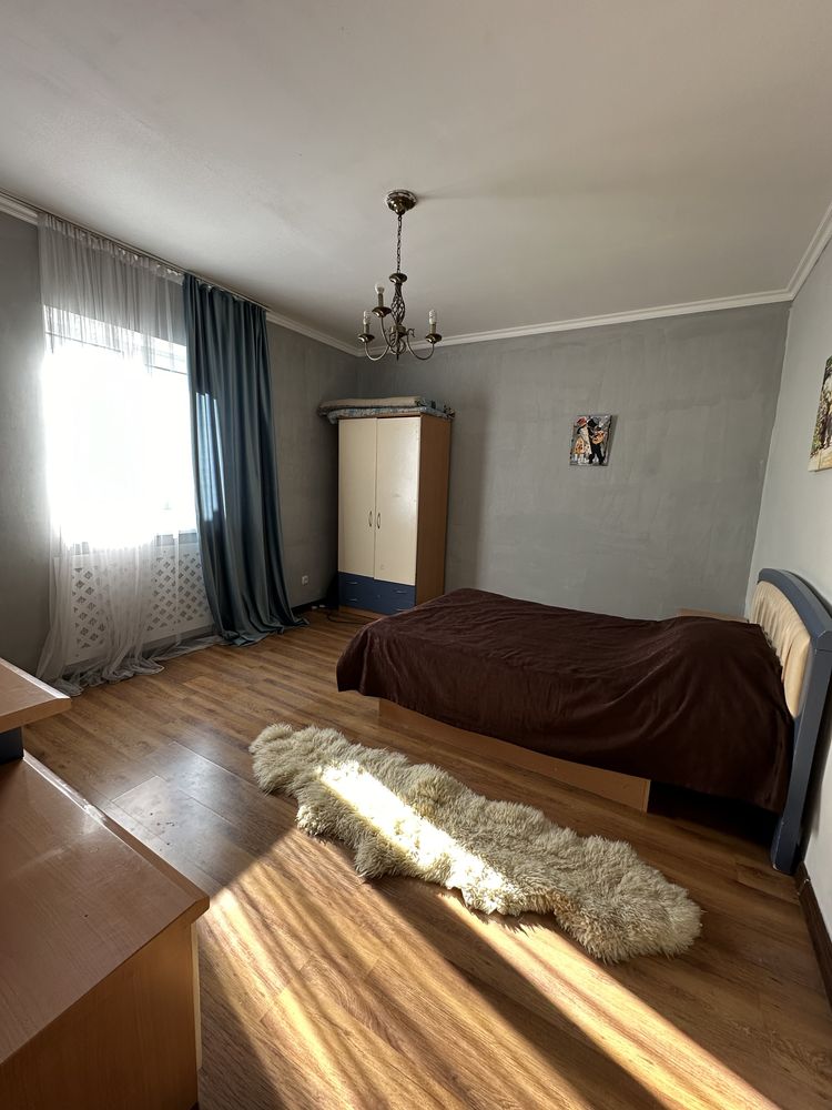 Продам дом . Район Инкубатор