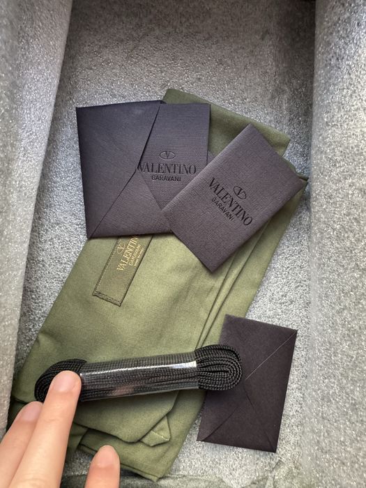 Valentino Garavani обувки