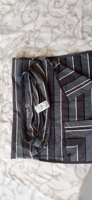 Vând/schimb fustă noua