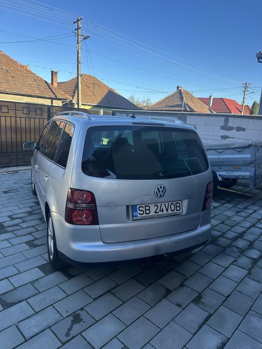 Vand Volkswagen Touran 170cp Automatic
