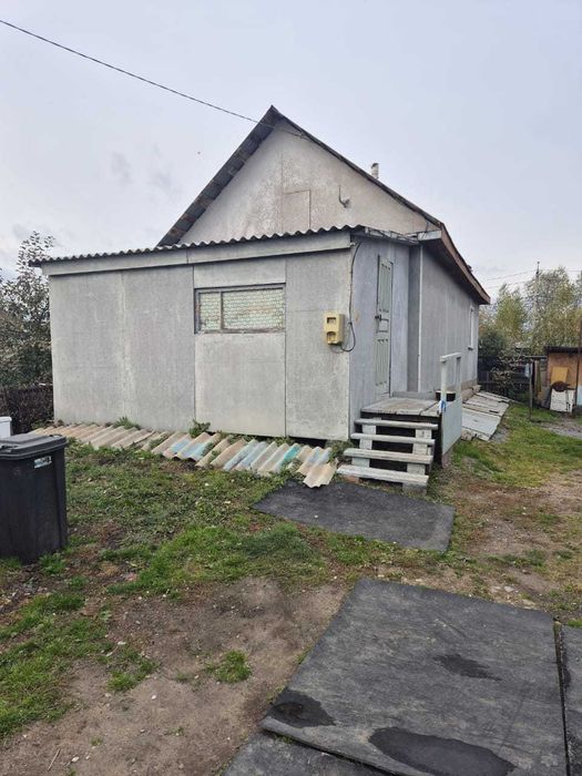 Дом в мкрн Береке, находится до ж/д переезда!