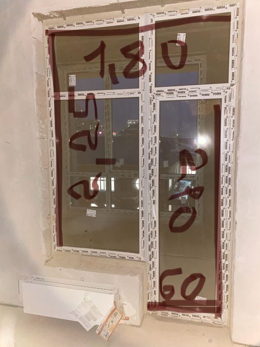 Продам пластиковые окно с дверью  б/у. Самовывоз