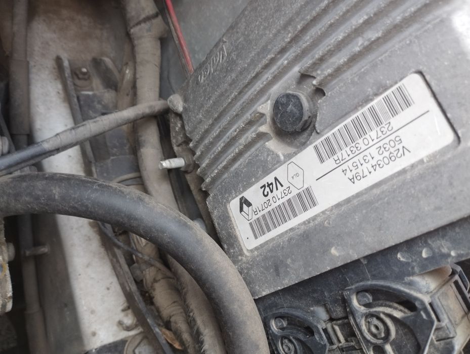 Kit pornire Logan 2 1.2 2015