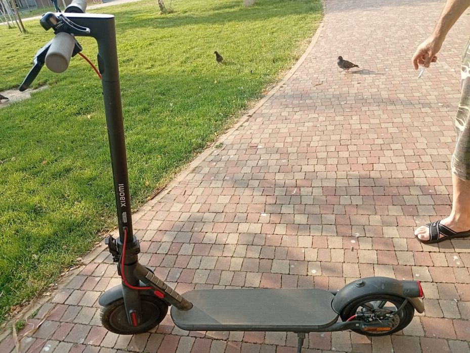 Trotineta electrica Xiaomi 4