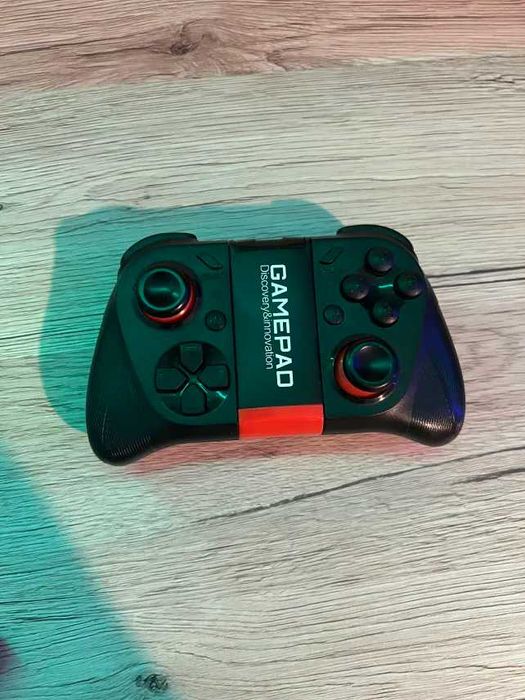 Controller за телефон с bluetooth