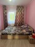 Inchiriez apartament cu 3 camere
