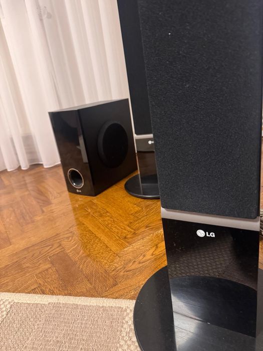 Vand sistem audio 5.1 marca LG