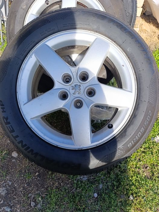 Зимни гуми с джанти