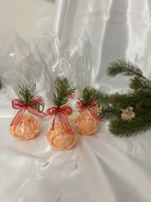 Ароматни коледни свещи