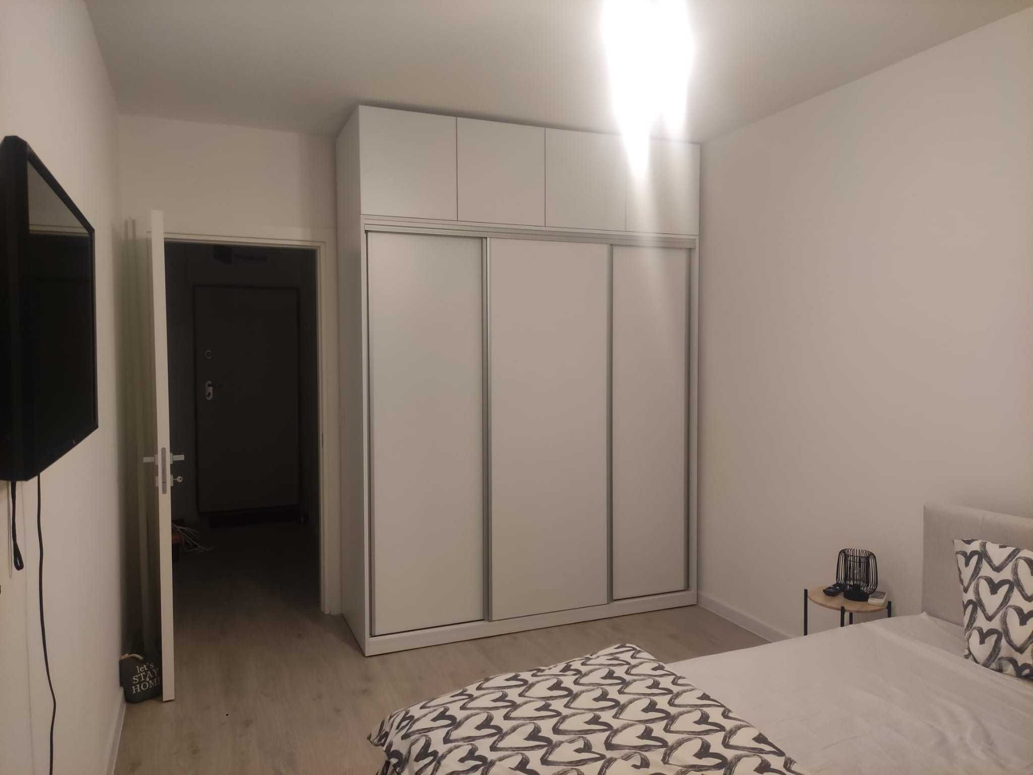 Se inchiriaza - Apartament 2 camere Ivory Residence