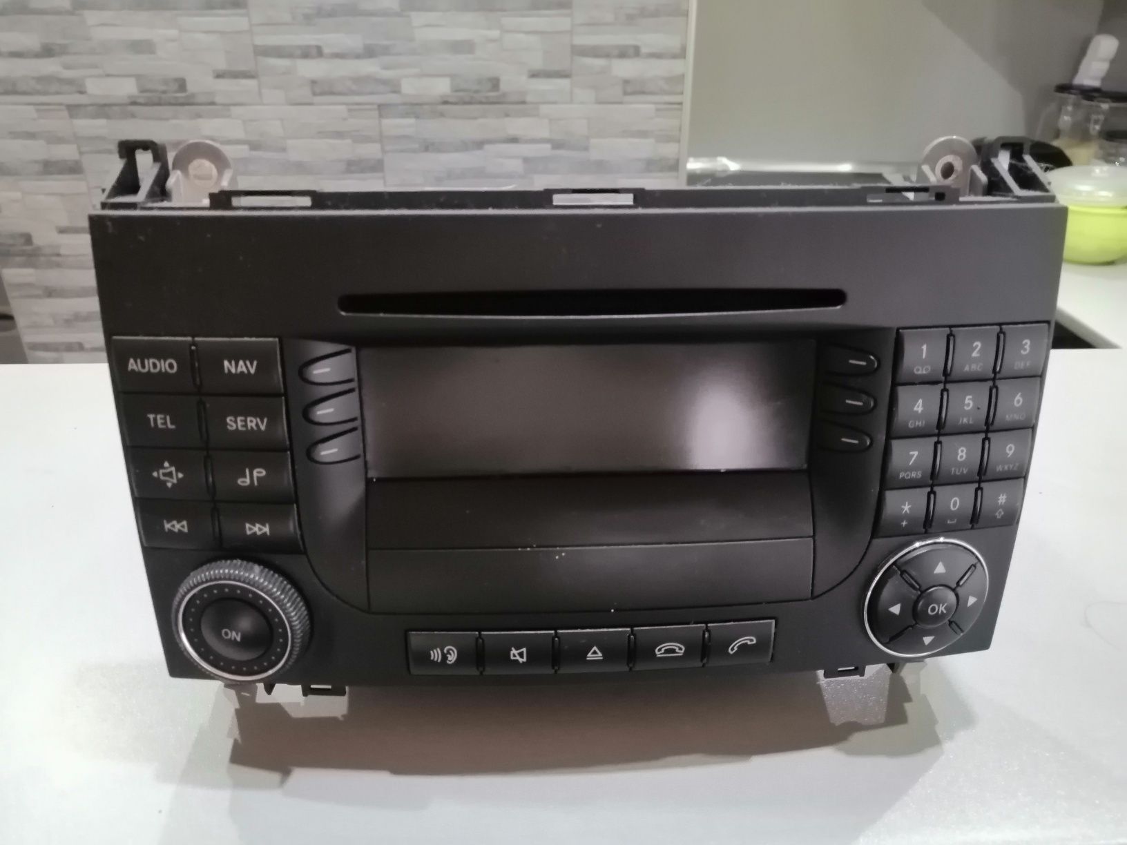 CD за Мерцедес Б класа