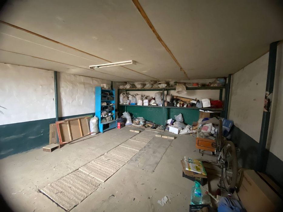 Продаеться  Гараж                    Договорная