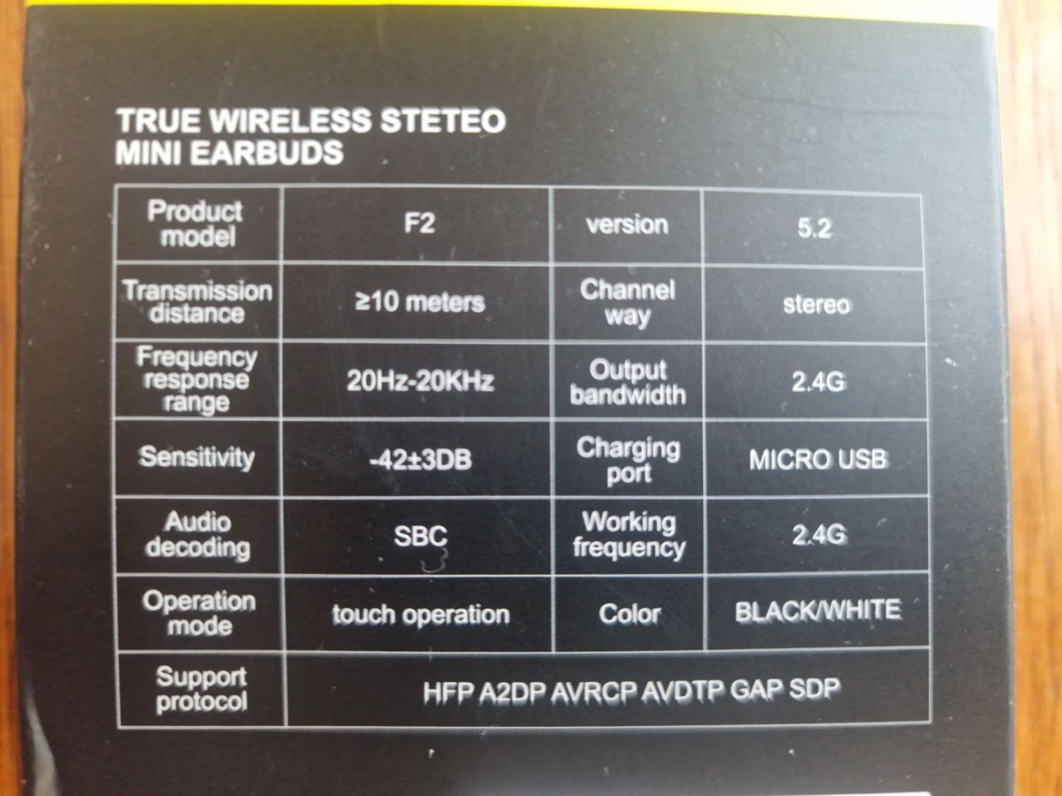Casti wireless noile cutie