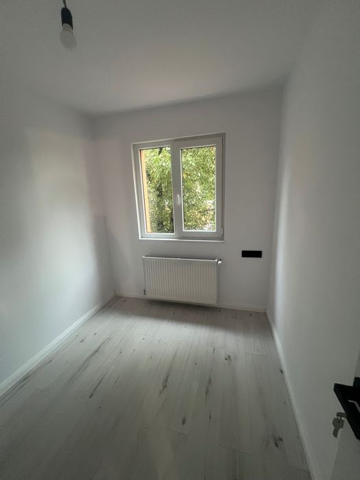 Apartament de vanzare cu 3 camere,finisat complet, Dambu