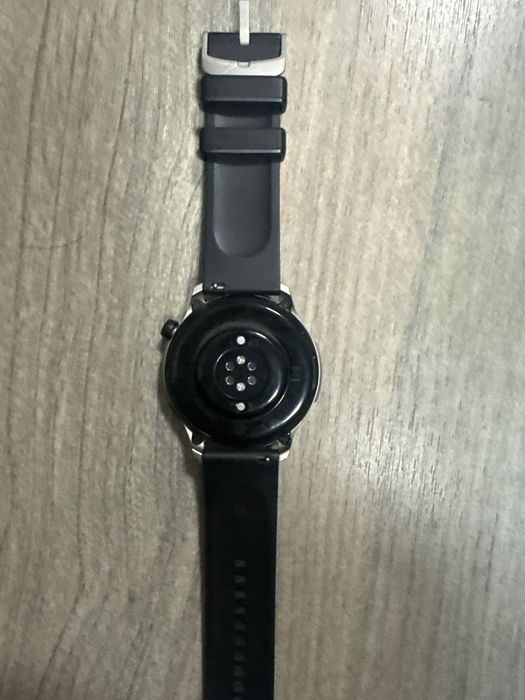 Amazfit GTR 4 идеально новые часы