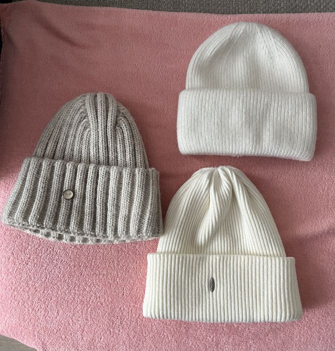 Продам зимние шапки