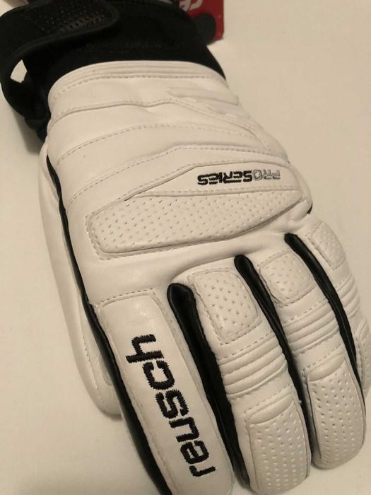 Продавам ски ръкавици REUSCH