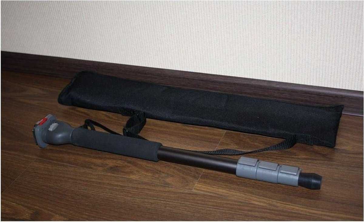 Продам 1. Стедикам  Andoer и 2. Монопод Libec MP-66DV