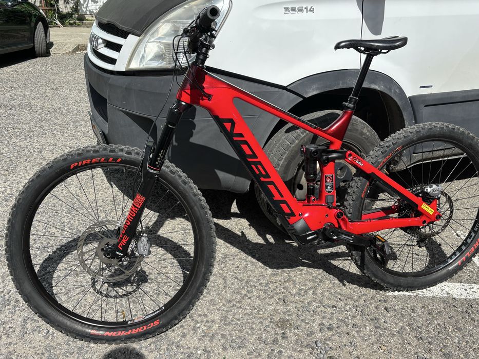 Bicicleta electrică Norco