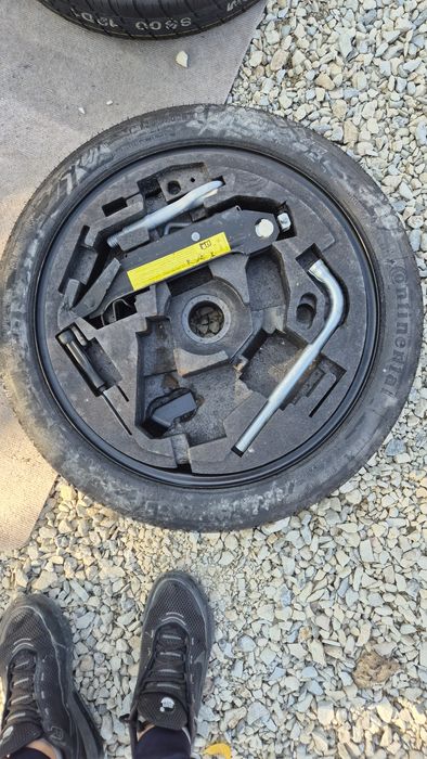 Патерица / Резервна Гума с Оборудване За VAG 18Цола 5х112  57.1