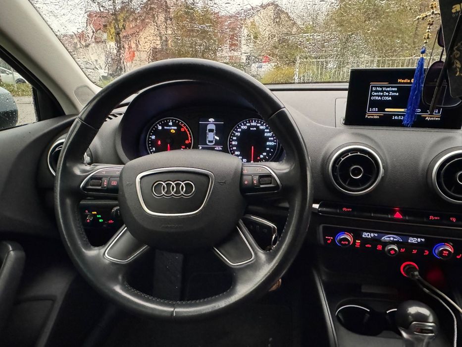 Audi A3 Limuzină 1.6 TDI Automatik