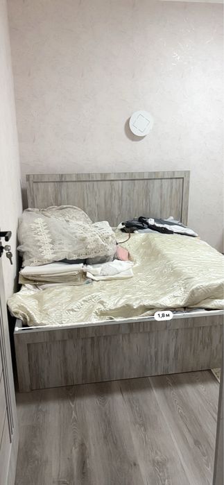 Shkaf pirihoshka spalniy