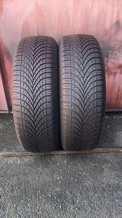 2бр. всесезонни гуми 175/65/14 Debica Navigator
dot21
6.4mm
Добро съст