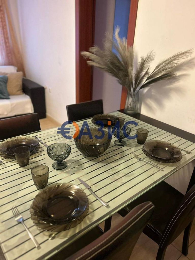 Продава се Тристаен апартамент в Свети Влас - 87 кв.м за 1840 €/кв.м - Снимка #2