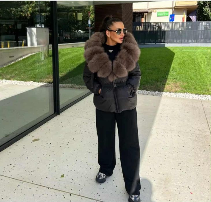 Чисто ново яке с яка от лисица