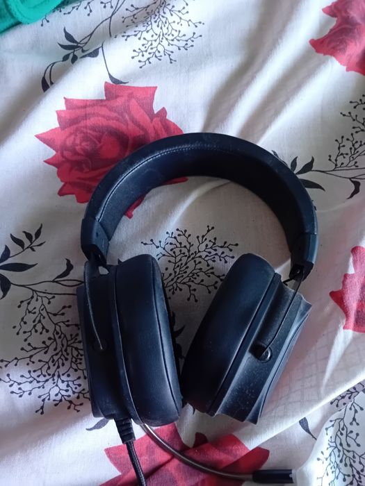 Vând Casti AQIRYS Altair, virtual 7.1 surround, USB, Negru