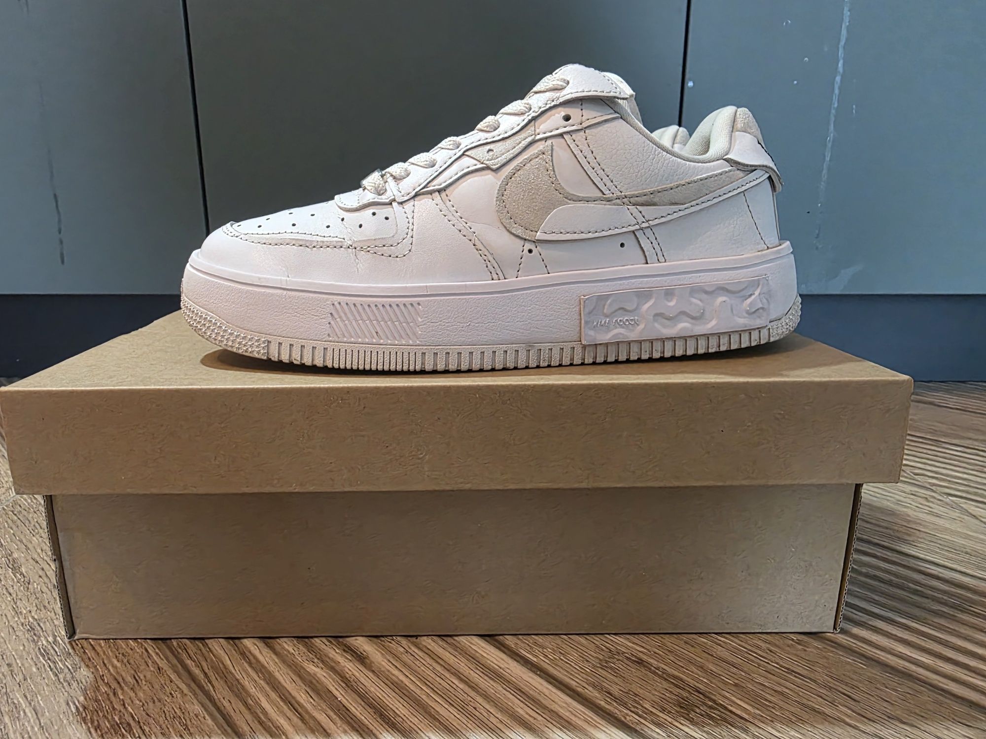 Дамски маратонки NIKE AIR FORCE  1 React