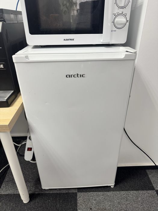 Frigider Arctic, alb