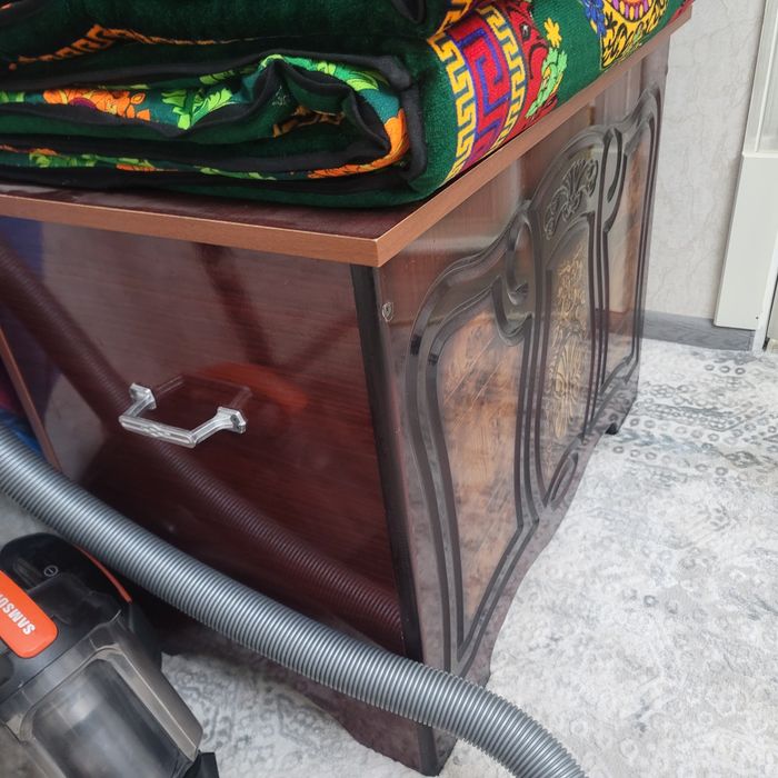 Сундук/сандик 2шт (большой и маленький)в очень хорошем состоянии