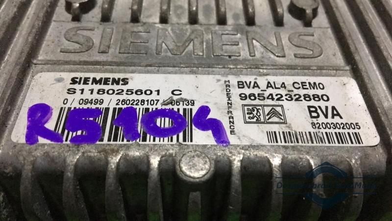 Calculator ecu Citroen C4 2004-> LA s118025601c