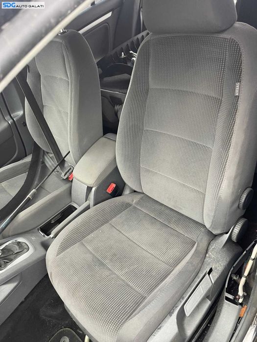 Scaun Textil Fara Incalzire Stanga Fata Sofer Volkswagen Golf 5 2004 - 2008