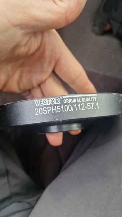 Продам проставки 5х100/112