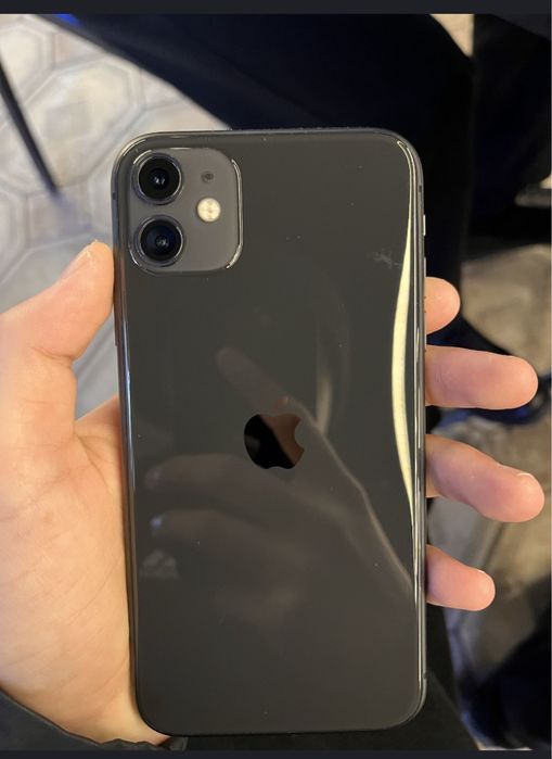 IPhone 11. 64 GB RM/A