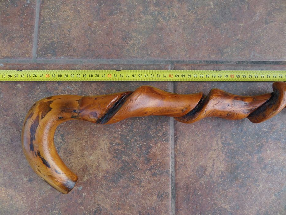 Baston toiag ciumag de vrajitor deoosebit frumos rasucit usor rezisten