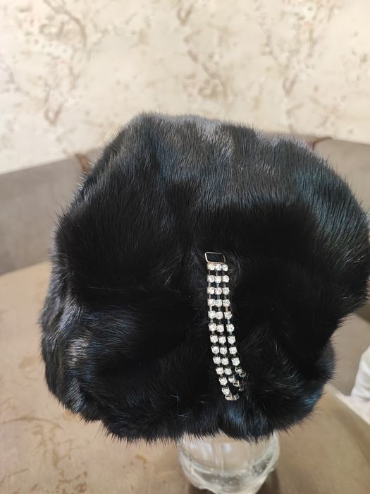 Продам норковую шапку