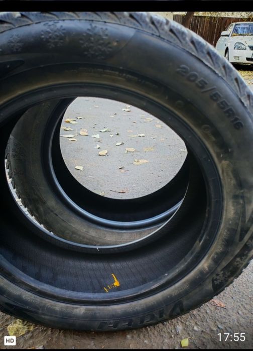 Продам резину в отличном состоянии
