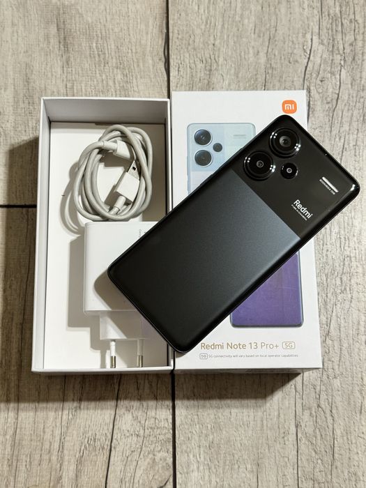 Redmi Note 13 Pro Plus 256 gb Ram 12 5G польный комплект