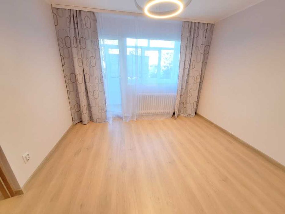 Apartament 3 camere, modern, etaj 3/4